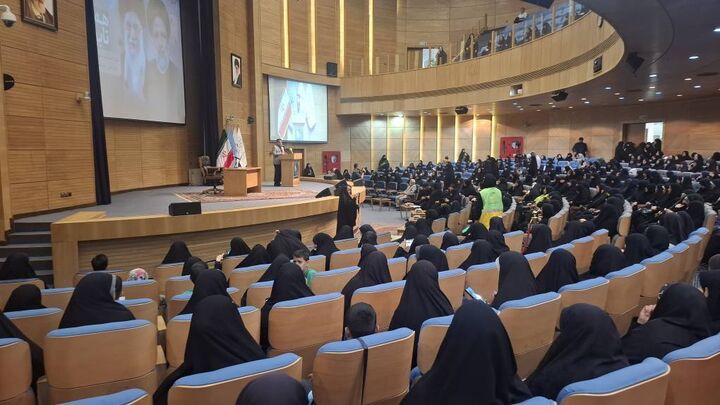 گردهمایی «رستاخیز زنان» در مشهدالرضا(ع)