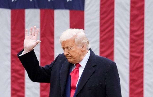 تاثیر جنگ با ایران بر افزایش قیمت‌ها در آمریکا و کاهش محبوبیت ترامپ