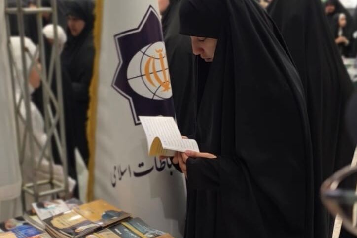 زنان نقش محوری در تداوم مقاومت و تربیت نسل آگاه ایفا می‌کنند