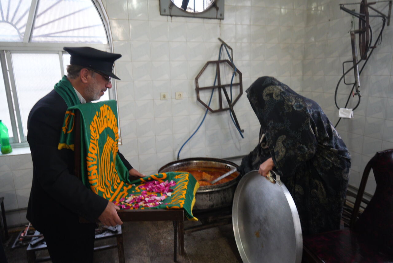 «نذرِ سایه خورشید» بر شانه مقاومت گلوگاه