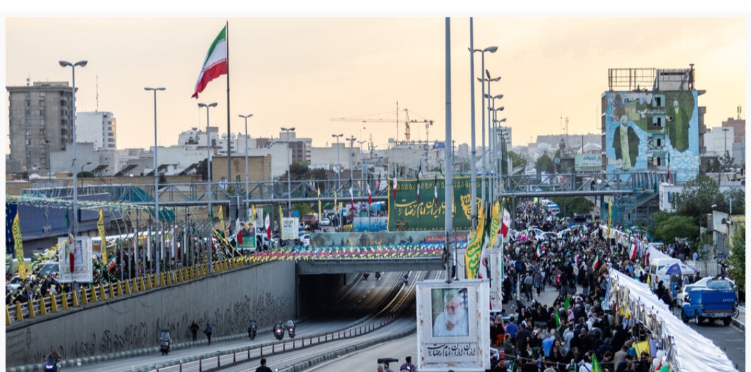 ایران امام رضا از امام حسین(ع) تا آزادی؛ وقتی «بچه‌مسجدی‌ها» شهر را به میهمانی امام رضا(ع) بردند