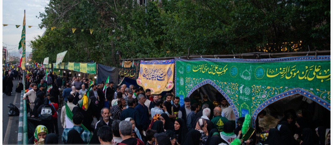 ایران امام رضا از امام حسین(ع) تا آزادی؛ وقتی «بچه‌مسجدی‌ها» شهر را به میهمانی امام رضا(ع) بردند