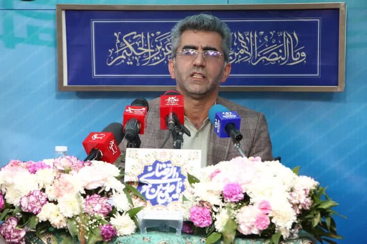 برگزاری ۱۰۰ برنامه شاخص هفته معلم در استان سمنان