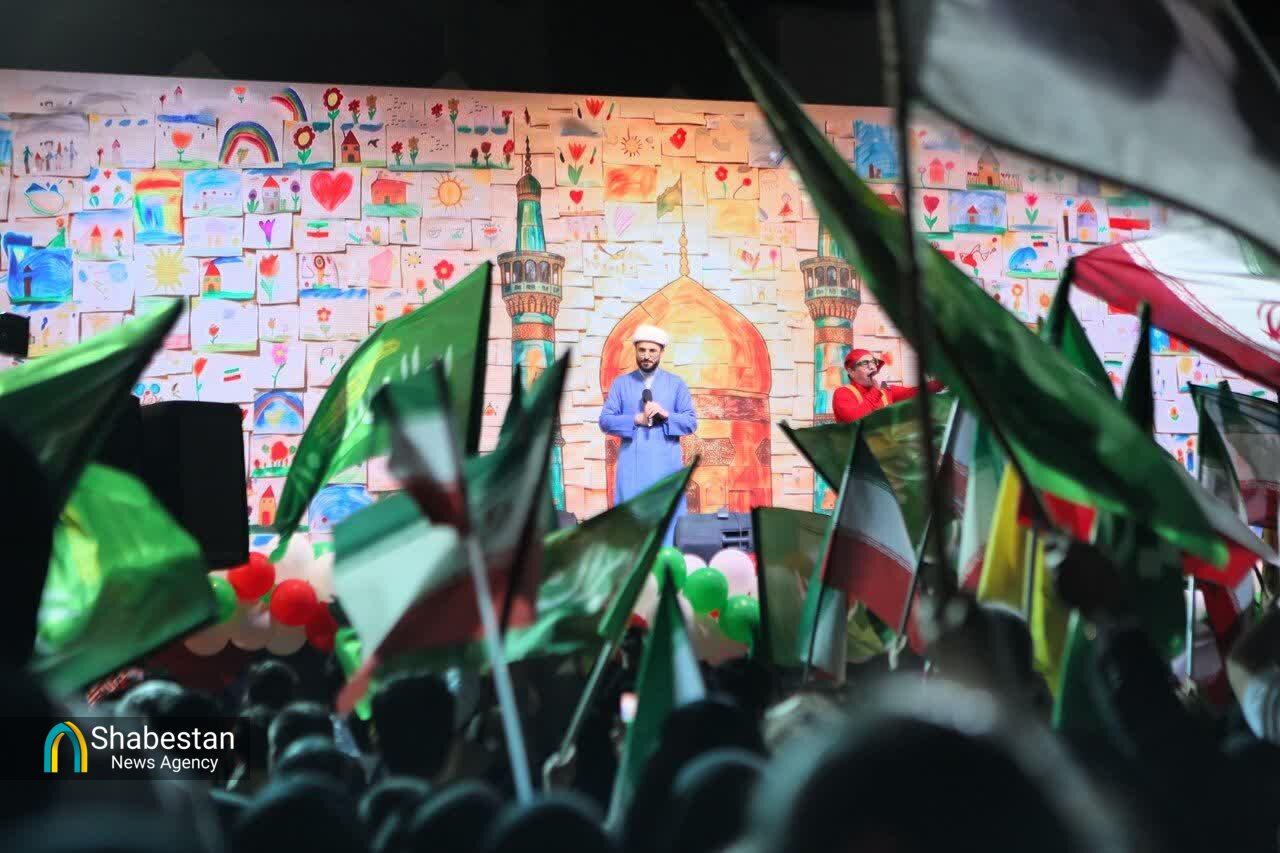 جشن بزرگ لشکریان امام رضایی در شب میلاد امام رئوف(ع) در مشهدالرضا(ع)