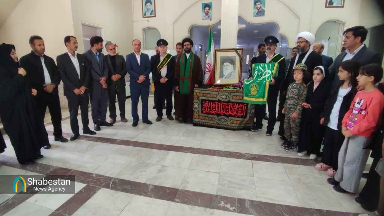 دیدار خادمان حرم رضوی با خانواده معظم شهدا و ایثارگران شهرستان الیگودرز