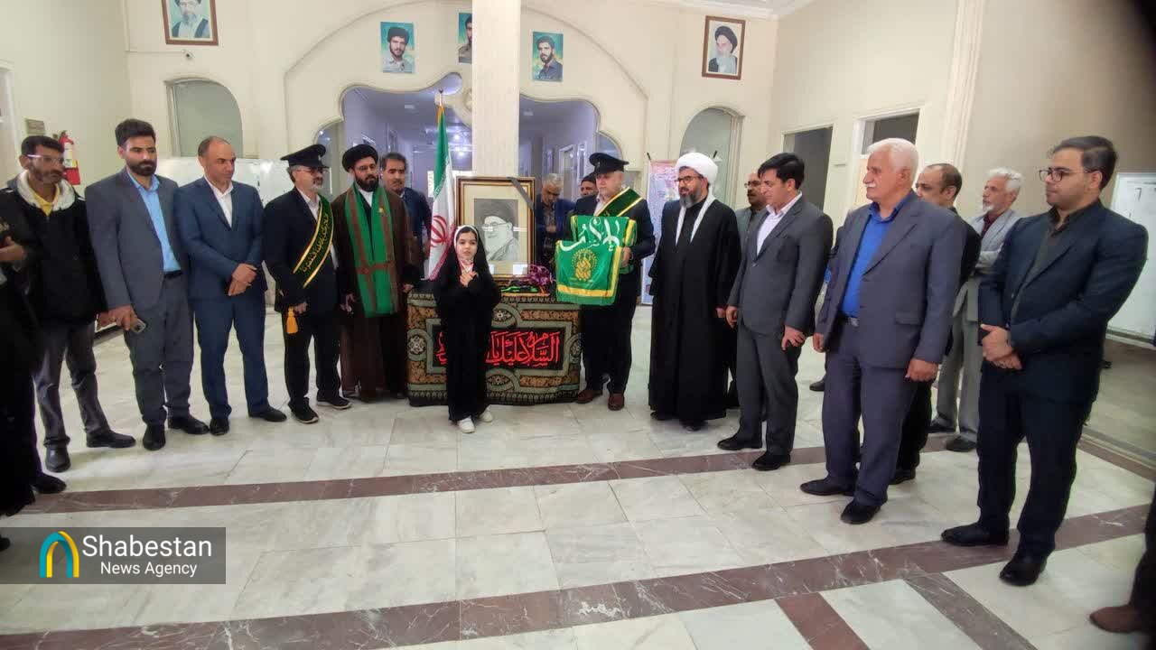 دیدار خادمان حرم رضوی با خانواده معظم شهدا و ایثارگران شهرستان الیگودرز
