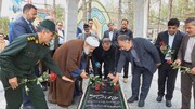 آیین غبارروبی و عطرافشانی گلزار شهدای بیرجند