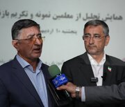 خدمت به معلمان خدمت به سرمایه‌های آینده کشور است