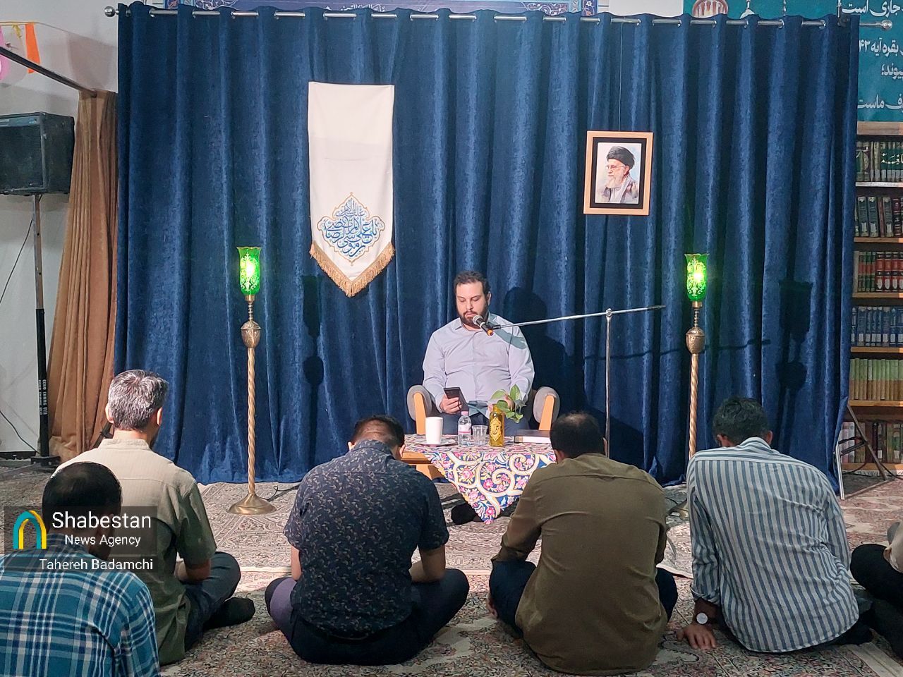 هنر در میدان؛ وقتی پرچم تعریف رسانه در دنیا را تغییر داد&nbsp;