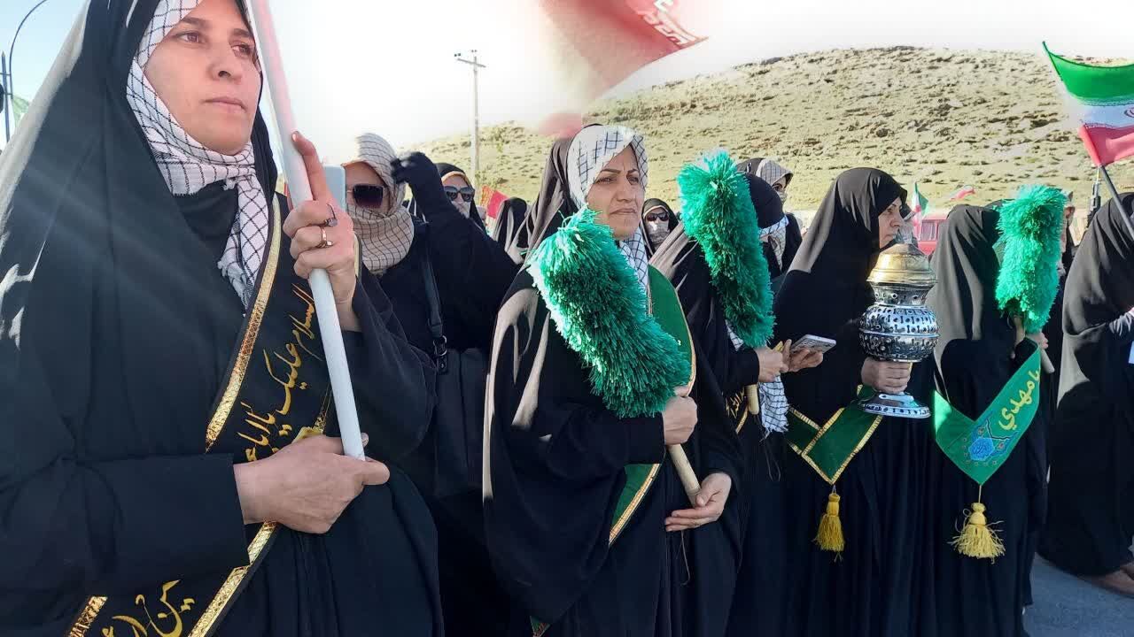 پرچمهای رضوی بر شانههای نوجوانان؛ روایت باشکوه مسجد صاحبالزمان(عج) در میدان جانفدا