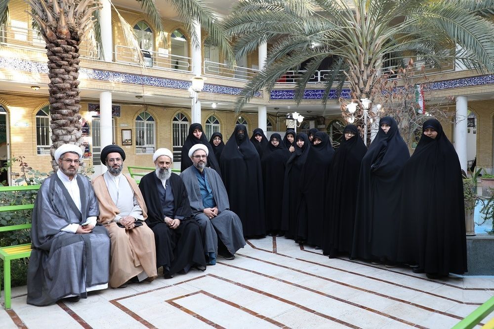 سفر استانی مدیر حوزه‌های علمیه خواهران به استان‌های کهگیلویه، بوشهر و فارس