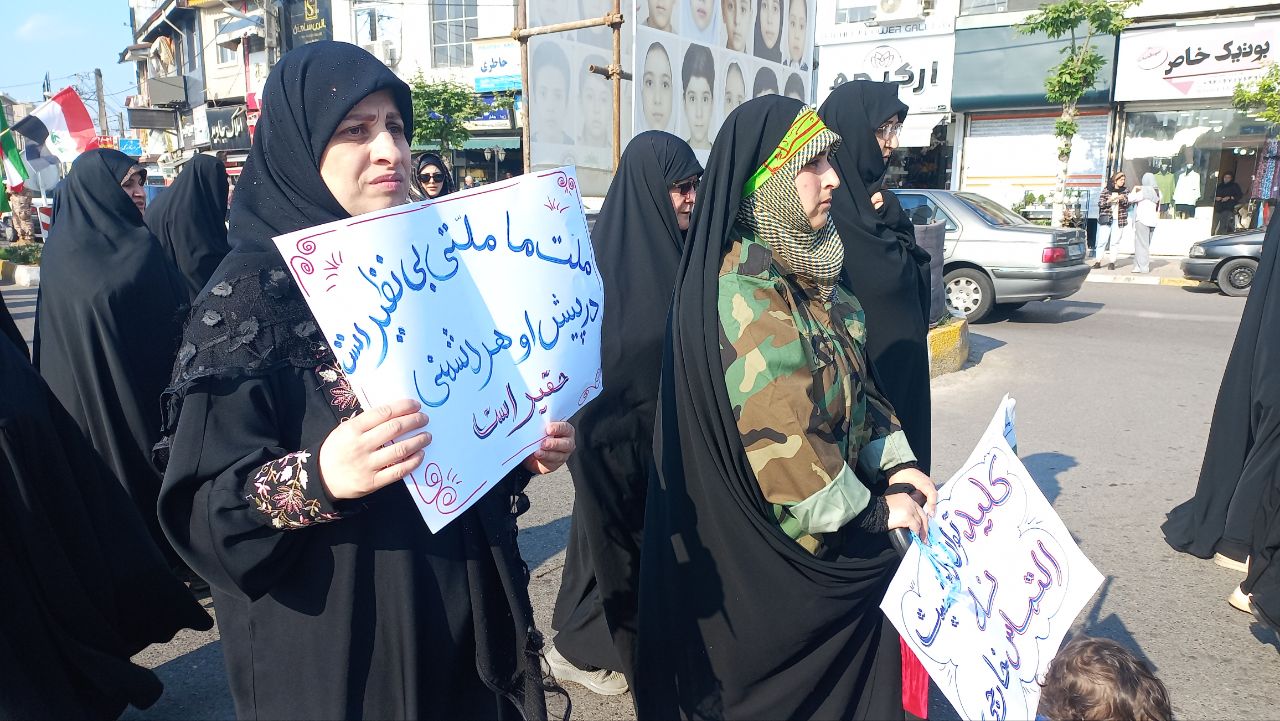 بانوان جانفدا، شانه به شانه رزمندگان در میدان حاضرند/ هرگز با آمریکا و اسرائیل سازش نمی‌کنیم