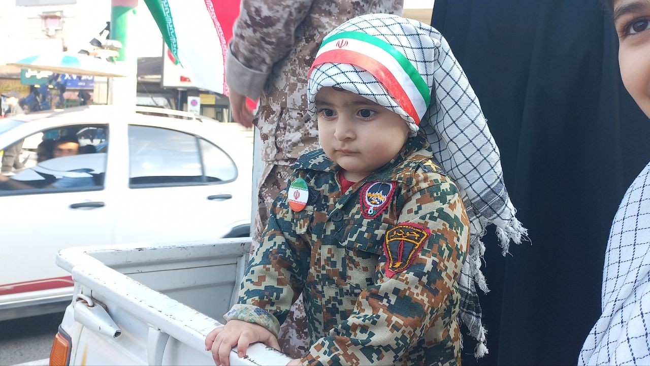 بانوان جانفدا، شانه به شانه رزمندگان در میدان حاضرند/ هرگز با آمریکا و اسرائیل سازش نمیکنیم