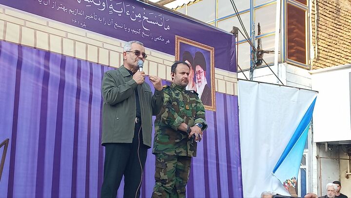 بانوان جانفدا، شانه به شانه رزمندگان در میدان حاضرند