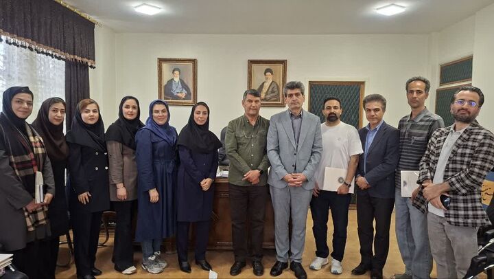 تأکید مدیرکل فرهنگ و ارشاد اسلامی استان مرکزی بر ارتقاء آموزش‌های هنری در هنرستان پروین اعتصامی