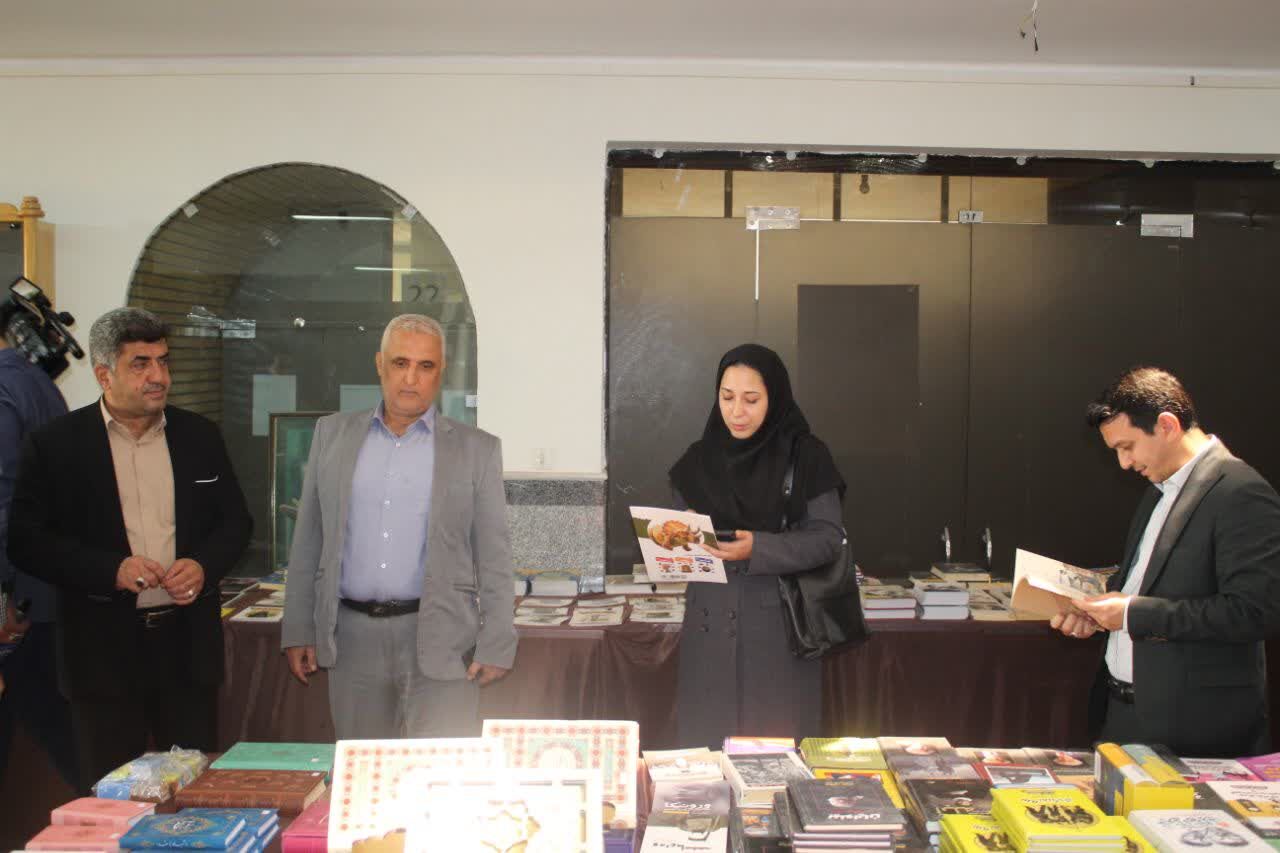 نمایشگاه کتاب و محصولات فرهنگی در ساوه گشایش یافت