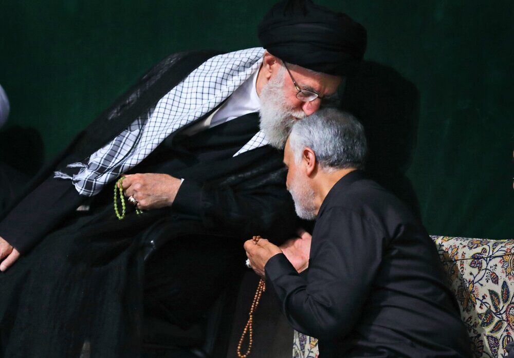 زندگی در کرمان، معلمان کرمانی، یاران دیرین/ راز دلبستگی رهبر شهید به دیار کریمان