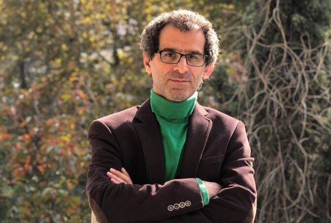 نویسندگان بر روی آوار کتاب‌فروشی‌های جنگ زده با مخاطبان دیدار کنند