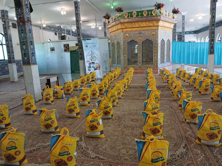 توزیع ۱۴۵ بسته معیشتی در قالب طرح «قرار دوازدهم» در بیرجند
