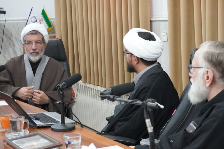 کرسی علمی-ترویجی «جایگاه اصل تناقض در معرفت‌شناسی مبناگرایانه» برگزار شد