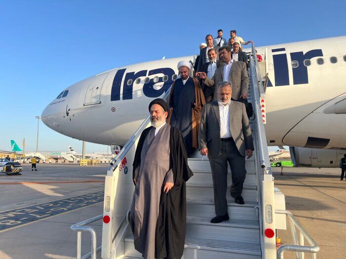 نخستین گروه از زائران ایرانی حج تمتع عازم مکه شدند