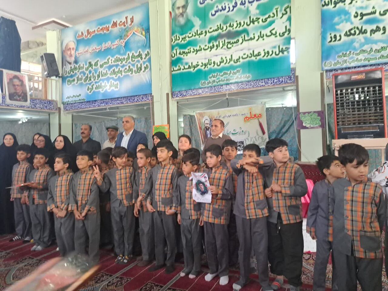 وقتی مسجد، مدرسه می‌شود؛ روایت یک ایده ساده که آرامش را به خانه‌ها برگرداند