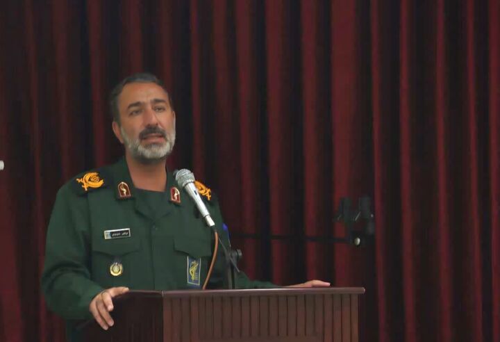 مکتب شهید مطهری نقشه راه مربیان عقیدتی در جنگ شناختی است