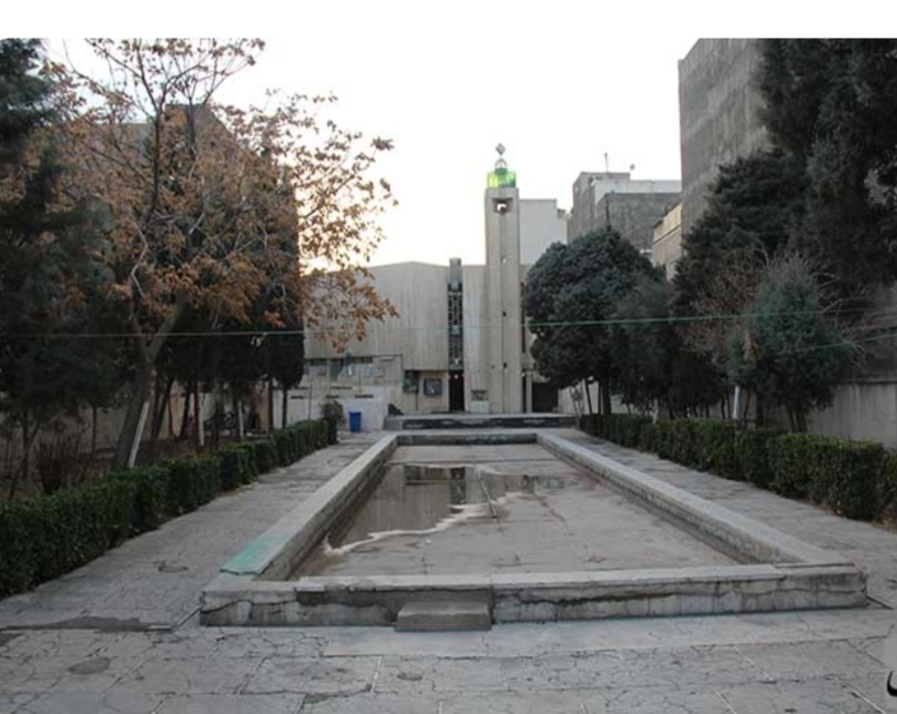 مسجد الهادی(ع)؛ بنایی با معماری بی نظیر در منطقه ری