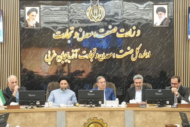 تأکید استاندار آذربایجان‌غربی بر تشدید نظارت و مدیریت بازار