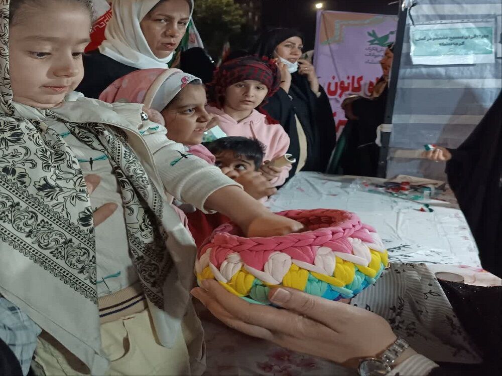 برپایی ایستگاه صلواتی مسجد نورالحسین(ع) در تجمع «نحن المنتقمون» کرمانشاه