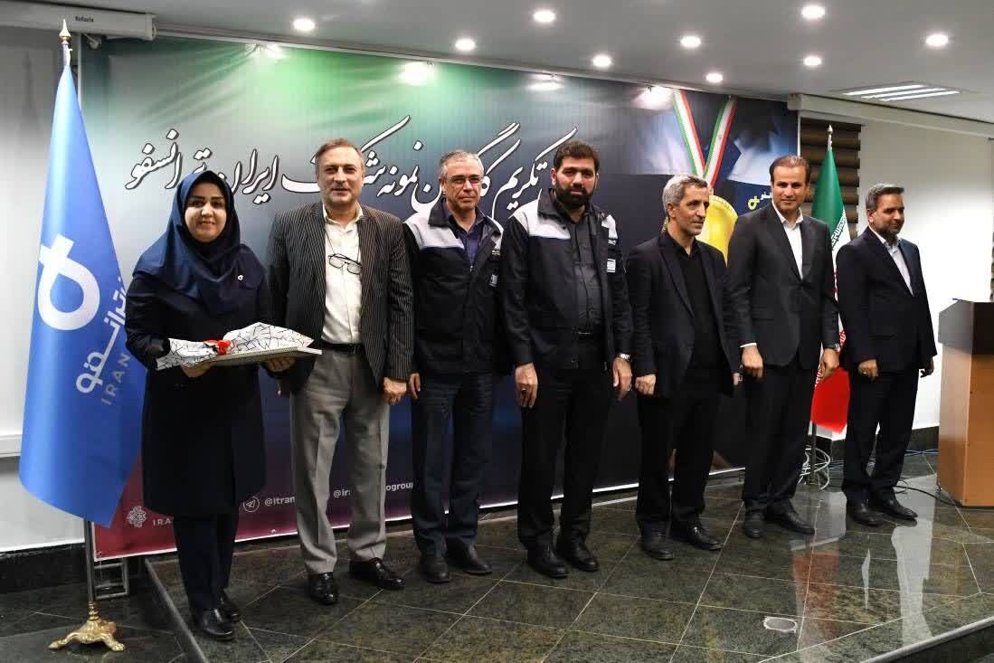 امروز کارگران در خط مقدم جبهه اقتصادی کشور قرار دارند
