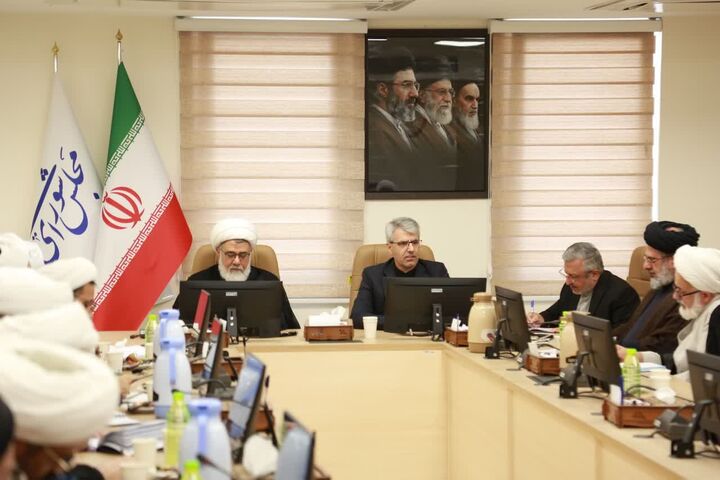 هم اندیشی نخبگانی " تحولات منطقه و راهبردهای دیپلماسی " برگزار شد