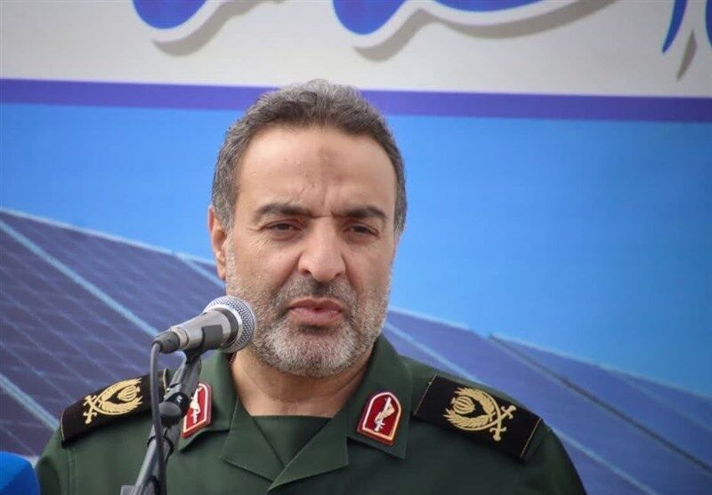 پرهیز از «منیّت» شرط اصلی میدان داری در جبهه جهادی است