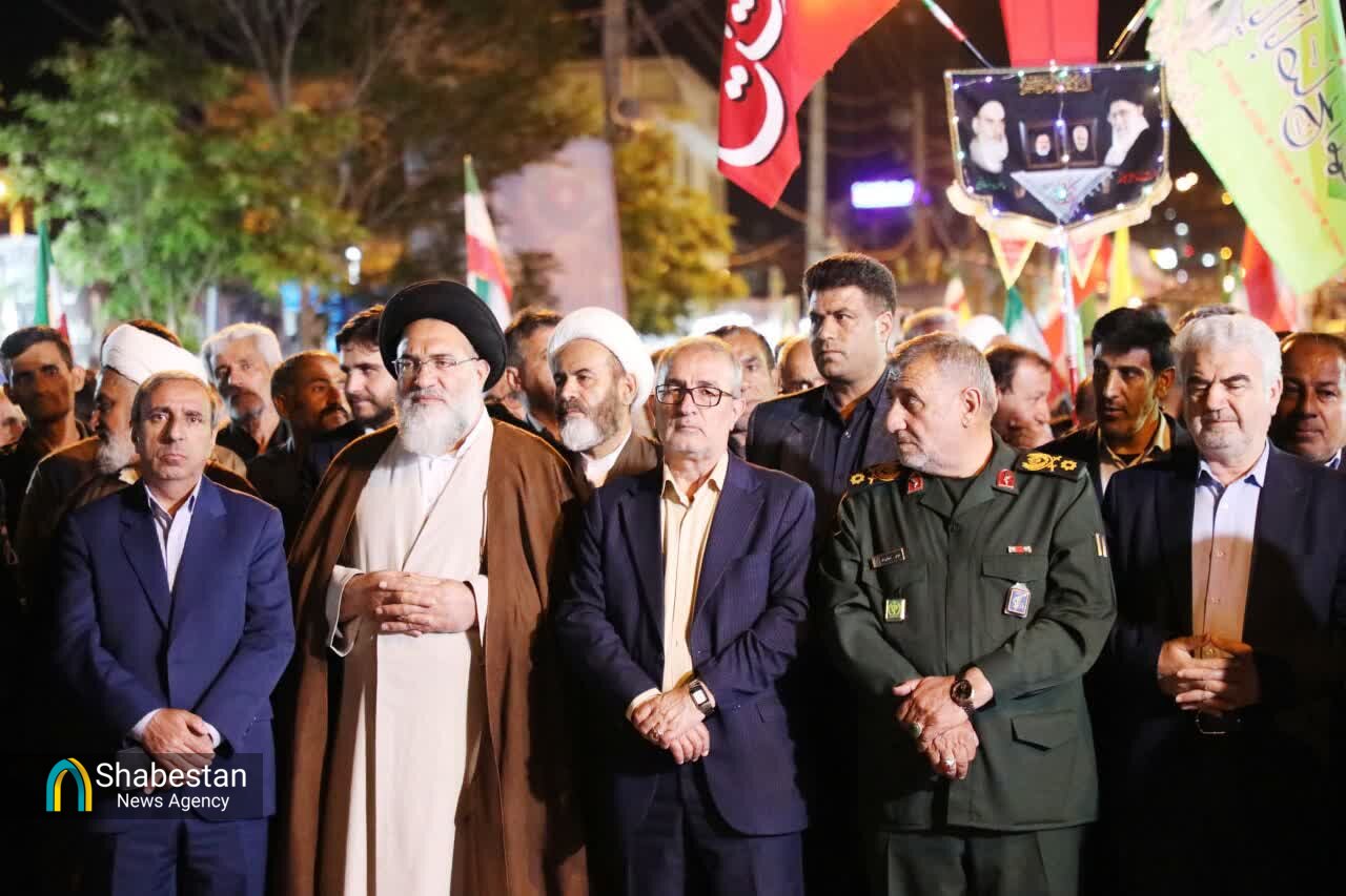 خیابان جمهوری اسلامی، نماد اتحاد و همبستگی مردم یاسوج در مقابل تهدیدها و چالشهای داخلی و خارجی است
