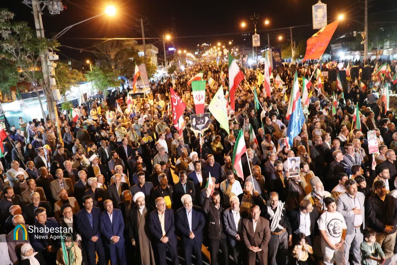 خیابان جمهوری اسلامی، نماد اتحاد و همبستگی مردم یاسوج در مقابل تهدیدها و چالش‌های داخلی و خارجی است