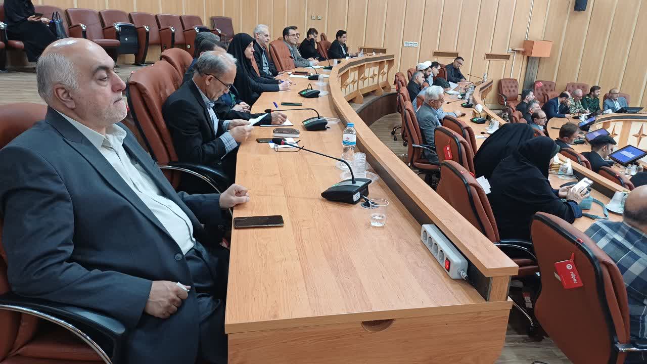 ۴۰۳ عنوان کتاب دفاع مقدس در استان منتشر شده است/ خرمشهرها در پیش است