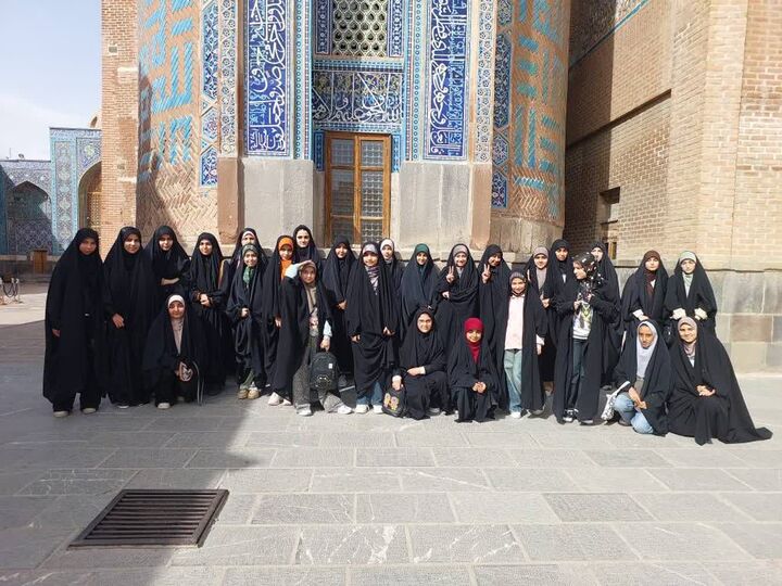 تاریخ‌آموزی در دل تاریخ؛ اردوی بازدید کانون فرهنگی هنری محسنین