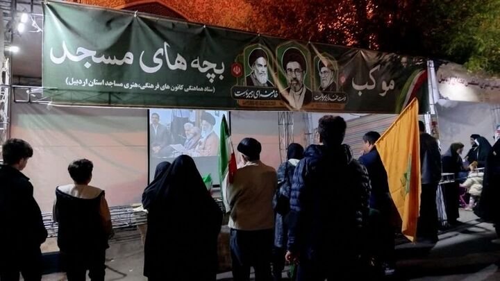 اکران مستند «غیررسمی» در موکب بچه‌های مسجد اردبیل