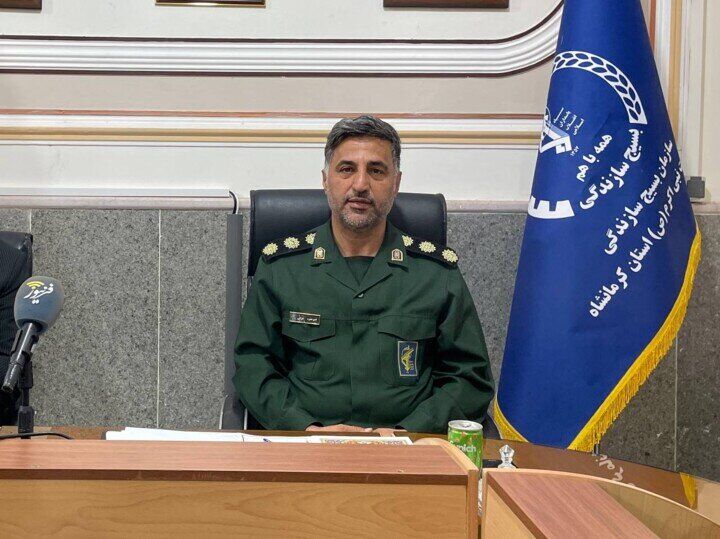از خط آواربرداری تا محرومیت‌زدایی؛ ۴۵۴ گروه جهادی در میدان خدمت کرمانشاه