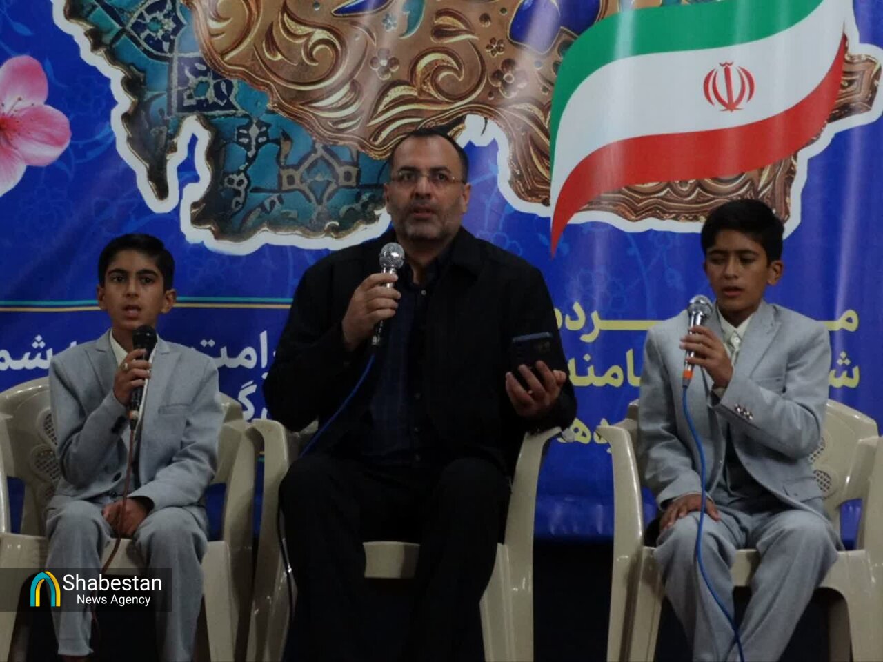 اجتماع باشکوه جامعه قرآنی کاشان در میدان شهید اردهال