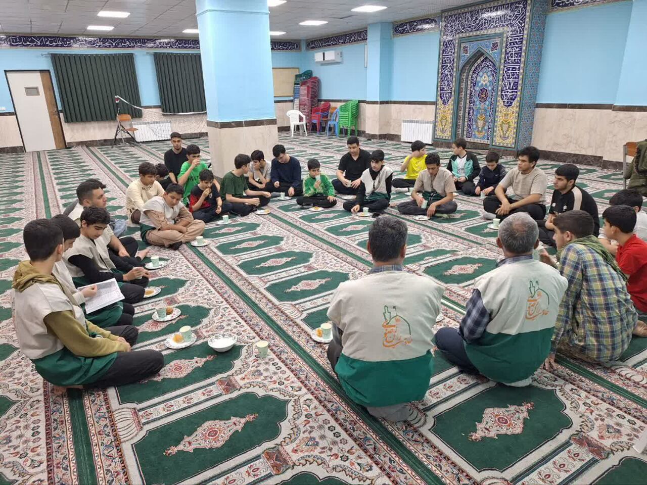 اردو مسجد؛ بهترین مکان و زمان برای تمرین زندگی