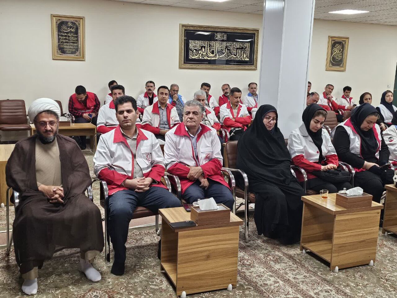 جنگ ۴۰ روزه اخیر آزمون بزرگ همدلی و ایثار ملت ایران