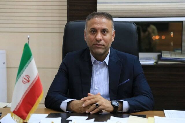 برپایی میز خدمت دستگاه های اجرایی در محل تجمع خودجوش مردمی