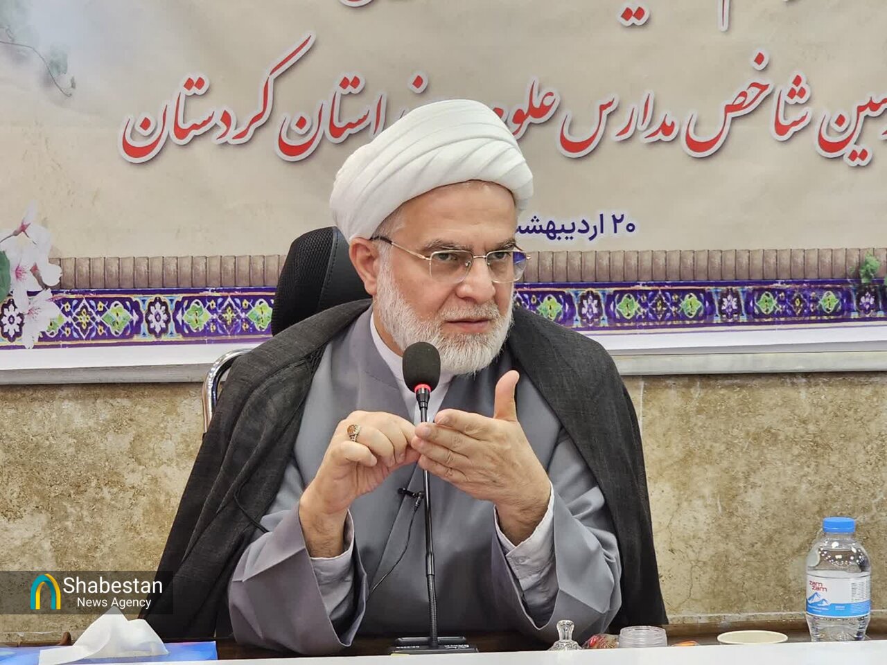 تکریم معلمان علوم دینی در کردستان؛ از دغدغه «بحران انگیزه علمی» تا تأکید بر رسالت تبیینی علما