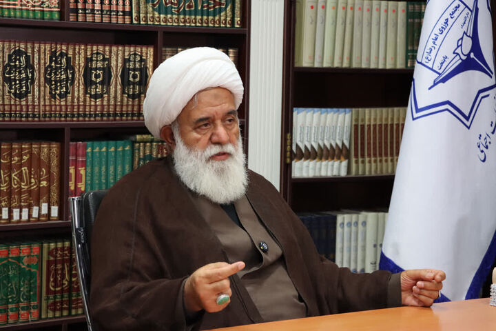 آیت‌الله رشاد: طلبه‌ها در جنگ ترکیبی نقش «موشک انسانی» دارند