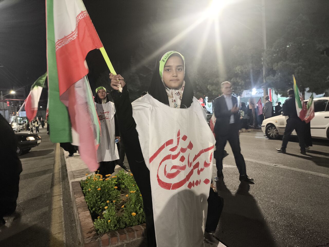 خروش بانوان کفنپوش بیرجندی در هفتاد و یکمین شب عشق و ایستادگی