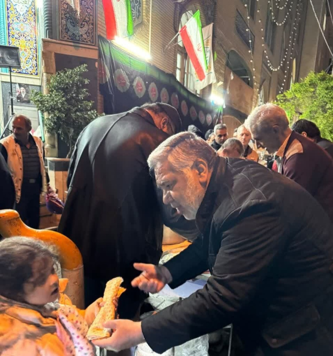 صدای همدلی از مسجد حضرت علی‌بن‌موسی‌الرضا(ع) تا میدان شهدا