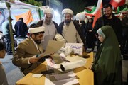 موکب فرهنگی حوزه علمیه امام خمینی(ره) ارومیه در تجمعات