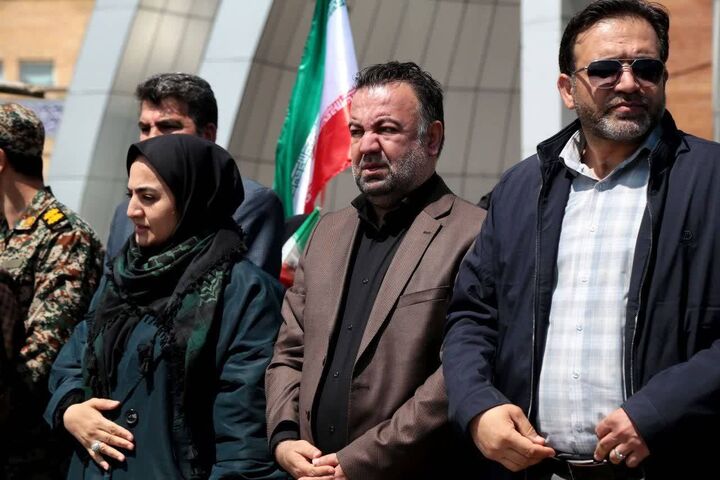 ۷۲ شب پشتیبانی فرهنگی از رزمگاه های شبانه/ اقلام فرهنگی بین ۱۲۰ موکب توزیع شد