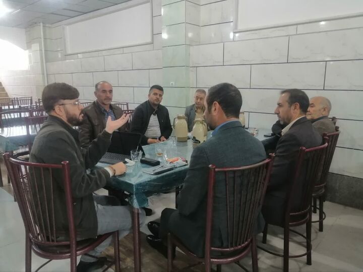 نشست هم‌اندیشی مدیران کانون‌های فرهنگی هنری مساجد شهرستان ماکو برگزار شد